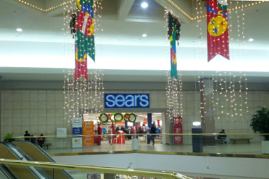 Although Vallco Mall is decorated and ready for the the holidays, it continues to receive a low traffic of shoppers. 