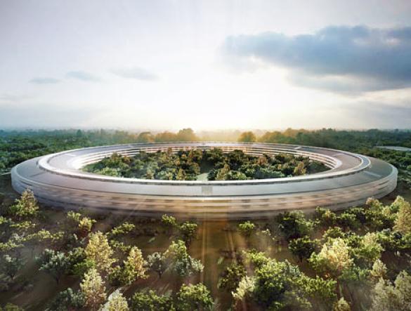 Projected image of completed Apple Campus
Photo Courtesy of Fosters + Partners 