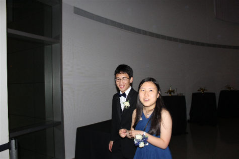 The occasional junior also brought a date who currently goes to college, as with junior Heidi Dong and her date Simon Deng