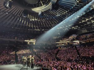 Seventeen puts on a powerful performance for the fans, hyping up the venue.
