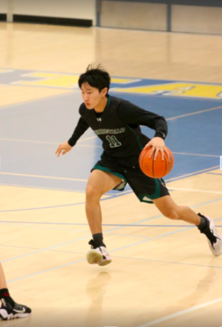 Shooting guard, freshman Joshua Lim said he feels unstoppable when playing basketball. (Photo courtesy of Edmond Kwong)