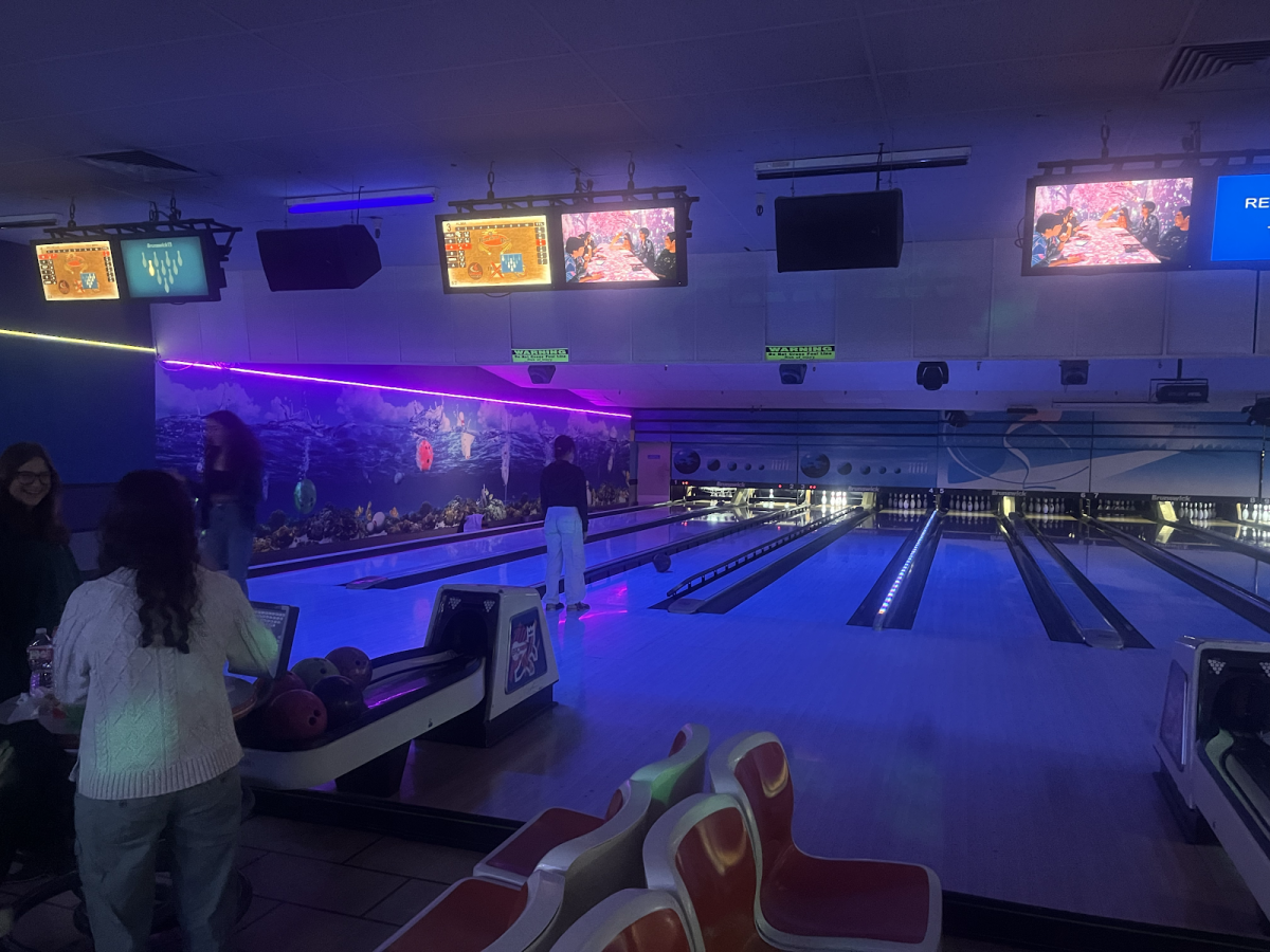 The Jewish Student Union gathers at Homestead Bowl for a fun, outside-of-school social which creates a closer community, president Mai First said. 