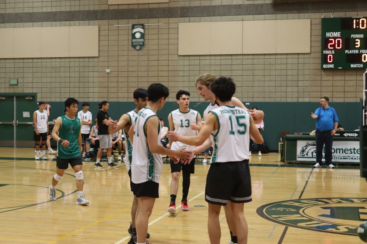 Upperclassmen take leadership during games to lead the team to success, middle blocker Jack Rohloff said. 