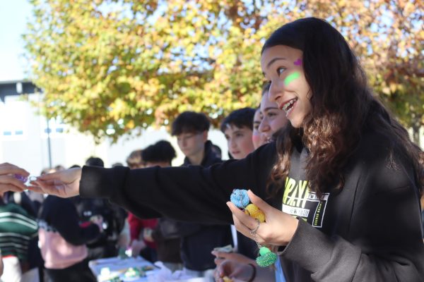 Students learn about the marketing process through the Maker’s Fair.