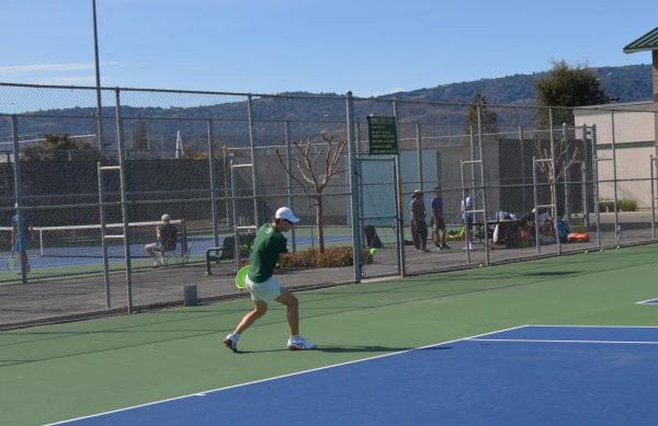 Huang said that while he plays individually at both school and external tournaments, the support of his school teammates creates a more exciting atmosphere.
